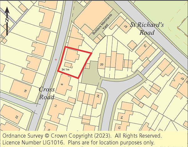 Lot: 8 - BUNGALOW WITH PLANNING FOR EXTENSION AND NEW BUILD TWO-BEDROOM BUNGALOW -